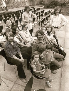 Mit Jürgen von der Lippe, Ulrich Roski, Schobert, Lothar von Versen u.a. bei einer Probenpause zum Konzert in der Hochschule für Musik, Berlin, 1974